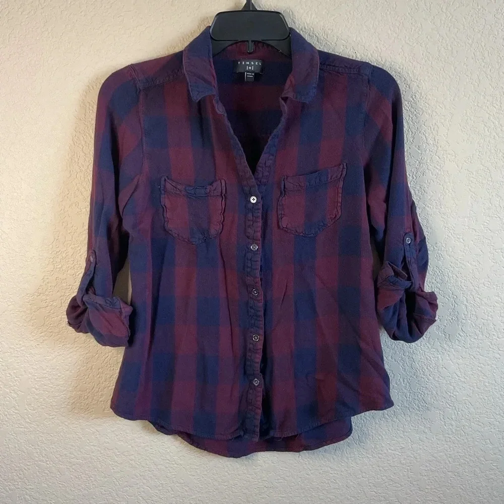 Tinsel Womens Plaid Long Sleeve Button Down Top Size Medium‎